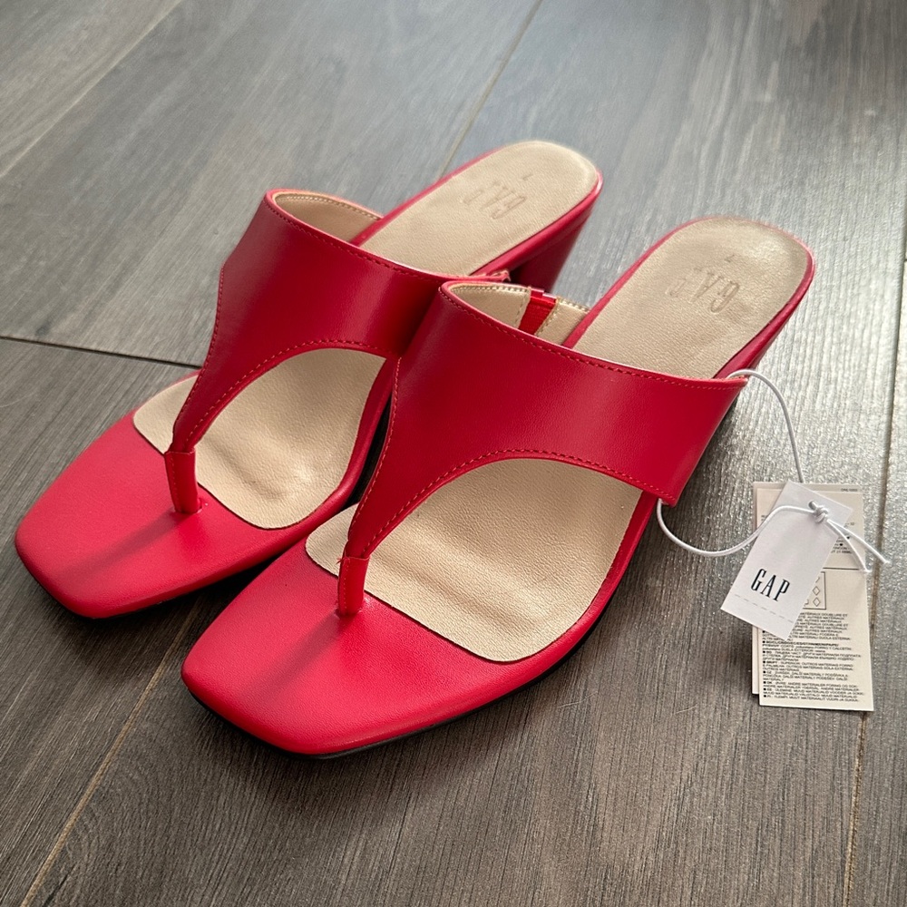 GAP Women's Bold Red Block Heel Sandals Size 7